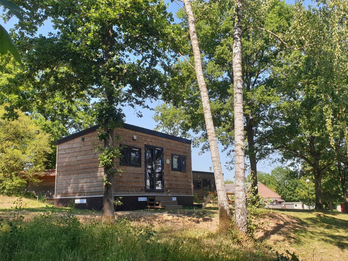 Verblijfpark Ardinam Olloy-sur-Viroin Exteriör bild